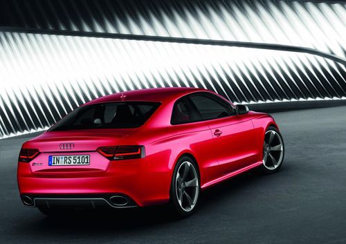 Мировая премьера нового Audi RS 5 Coupe состоялась на международном автомобильном салоне IAA во Франкфурте